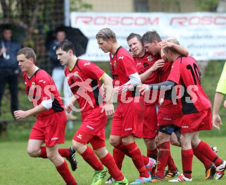 Fussball. 2. Klasse C. Krumpendorf gegen Weitensfeld. Torjubel (Weitensfeld). Krumpendorf, 20.4.2014.
Foto: Kuess
---
pressefotos, pressefotografie, kuess, qs, qspictures, sport, bild, bilder, bilddatenbank