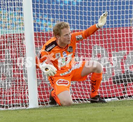 Fussball OEFB Cup. RZ Pellets WAC gegen FC Red Bull Salzburg. Christian Dobnik (WAC). Wolfsberg, am 16.4.2014.
Foto: Kuess

---
pressefotos, pressefotografie, kuess, qs, qspictures, sport, bild, bilder, bilddatenbank