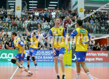 Volleyball Bundesliga. AVL Finalspiel. SK Aich/Dob gegen Hypo Tirol. Jubel (Aich). Bleiburg, 19.4.2014.
Foto: Kuess 
---
pressefotos, pressefotografie, kuess, qs, qspictures, sport, bild, bilder, bilddatenbank