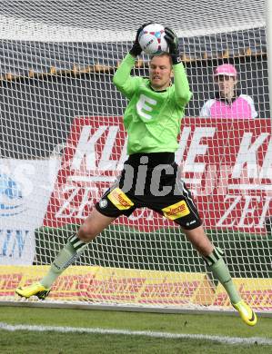 Fussball BUndesliga. RZ Pellets WAC gegen SK Puntigamer Sturm Graz. Benedikt Pliquett  (Sturm). Wolfsberg, am 27.4.2014.
Foto: Kuess
---
pressefotos, pressefotografie, kuess, qs, qspictures, sport, bild, bilder, bilddatenbank