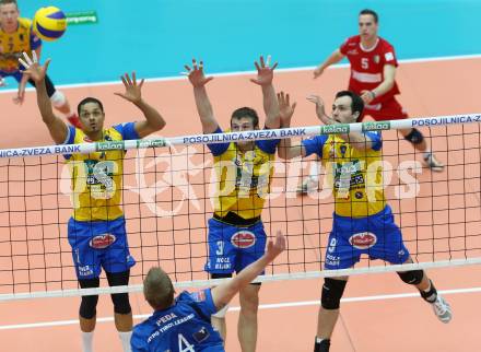 Volleyball Bundesliga. AVL Finalspiel. SK Aich/Dob gegen Hypo Tirol. De Sousa Sequeira Valdir, Hruska Michal, Grut Andrej (Aich). Bleiburg, 26.4.2014.
Foto: Kuess 
---
pressefotos, pressefotografie, kuess, qs, qspictures, sport, bild, bilder, bilddatenbank