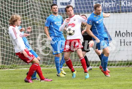 Fussball Unterliga Ost. DSG Sele Zell gegen Ludmannsdorf. Tobias Walter Oblak (Sele), Dejan Smeh, Michael Sablatnik, (Ludmannsdorf). Zell, 1.5.2014.
Foto: Kuess
---
pressefotos, pressefotografie, kuess, qs, qspictures, sport, bild, bilder, bilddatenbank