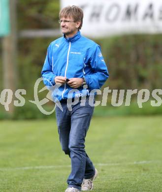 Fussball Unterliga Ost. DSG Sele Zell gegen Ludmannsdorf. Trainer Michael Kreutz (Zell). Zell, 1.5.2014.
Foto: Kuess
---
pressefotos, pressefotografie, kuess, qs, qspictures, sport, bild, bilder, bilddatenbank