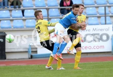 Fussball Regionalliga. VSV gegen Allerheiligen. Michael Kirisits, (VSV),  Andrej Prejac, Daniel Resch (Allerheiligen). Villach, 2.5.2014.
Foto: Kuess
---
pressefotos, pressefotografie, kuess, qs, qspictures, sport, bild, bilder, bilddatenbank