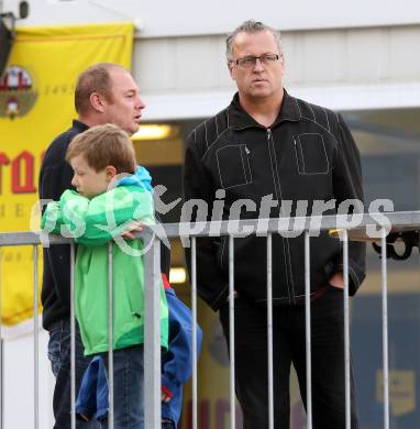 Fussball Regionalliga. VSV gegen Allerheiligen. Unter den Zuschauern Franz Wohlfahrt.. Villach, 2.5.2014.
Foto: Kuess
---
pressefotos, pressefotografie, kuess, qs, qspictures, sport, bild, bilder, bilddatenbank