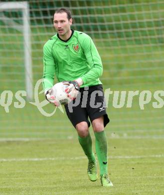 Fussball Kaerntner Liga. Maria Saal gegen ATUS Ferlach.  Christian Wohlmuth (Ferlach). Maria Saal, am 3.5.2014.
Foto: Kuess
---
pressefotos, pressefotografie, kuess, qs, qspictures, sport, bild, bilder, bilddatenbank