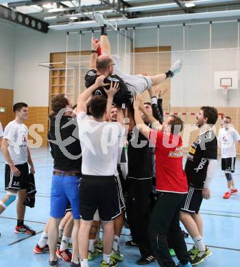 Handball Bundesliga. HC Kaernten gegen Fivers WAT Margareten. Jubel Margareten. Viktring, am 4.5.2014.
Foto: Kuess
---
pressefotos, pressefotografie, kuess, qs, qspictures, sport, bild, bilder, bilddatenbank