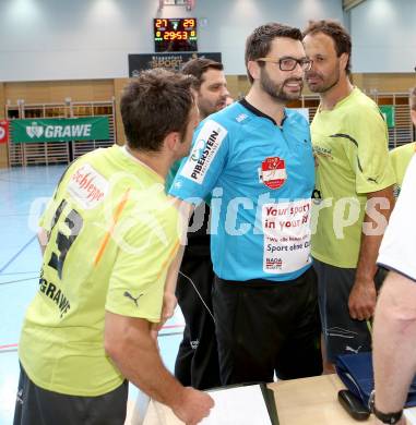 Handball Bundesliga. HC Kaernten gegen Fivers WAT Margareten. Dino Poje, Branko Bedekovic (HCK) Schiedsrichter. Viktring, am 4.5.2014.
Foto: Kuess
---
pressefotos, pressefotografie, kuess, qs, qspictures, sport, bild, bilder, bilddatenbank