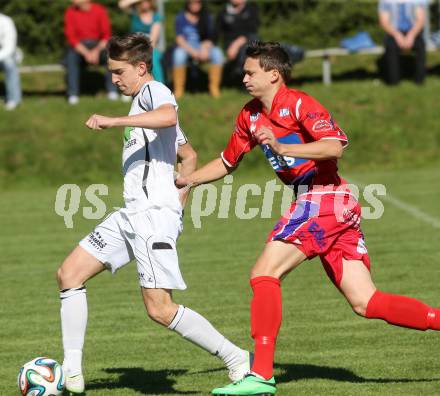 Fussball. Unterliga Ost. Ludmannsdorf gegen SG SAK Amateure 1b. Markus Partl (Ludmannsdorf), Zdravko Koletnik (SAK). Ludmannsdorf, 4.5.2014
Foto: Kuess
---
pressefotos, pressefotografie, kuess, qs, qspictures, sport, bild, bilder, bilddatenbank