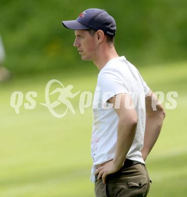 Fussball Kaerntner Liga. ATUS Ferlach gegen St. Veit/Glan. Trainer Mario Verdel (Ferlach). Ferlach, 10.5.2014.
Foto: Kuess
---
pressefotos, pressefotografie, kuess, qs, qspictures, sport, bild, bilder, bilddatenbank