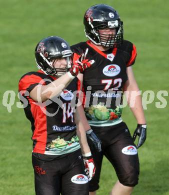 America Football. Carinthian Lions gegen Blue Devils Dornbirn. Pico Rabitsch, Stefan Weiss (Lions). Klagenfurt, 10.5.2014.
Foto: Kuess
---
pressefotos, pressefotografie, kuess, qs, qspictures, sport, bild, bilder, bilddatenbank