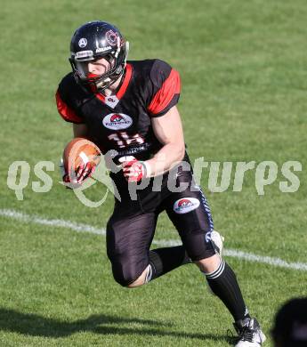 America Football. Carinthian Lions gegen Blue Devils Dornbirn. Pico Rabitsch (Lions). Klagenfurt, 10.5.2014.
Foto: Kuess
---
pressefotos, pressefotografie, kuess, qs, qspictures, sport, bild, bilder, bilddatenbank