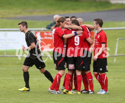 Fussball. Kaerntner Liga. Koettmannsdorf gegen Maria Saal. Torjubel  (Maria Saal). Koettmannsdorf, 11.5.2014.
Foto: Kuess
---
pressefotos, pressefotografie, kuess, qs, qspictures, sport, bild, bilder, bilddatenbank