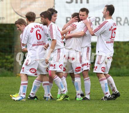 Fussball Unterliga Ost. DSG Sele Zell gege St. Michael/Bleiburg. Torjubel (St. Michael). Zell, am 11.5.2014.
Foto: Kuess
---
pressefotos, pressefotografie, kuess, qs, qspictures, sport, bild, bilder, bilddatenbank