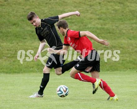 Fussball. Kaerntner Liga. Koettmannsdorf gegen Maria Saal. Oliver Winter (Koettmannsdorf), Bernhard Walzl (Maria Saal). Koettmannsdorf, 11.5.2014.
Foto: Kuess
---
pressefotos, pressefotografie, kuess, qs, qspictures, sport, bild, bilder, bilddatenbank