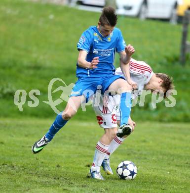 Fussball Unterliga Ost. DSG Sele Zell gege St. Michael/Bleiburg. Alessandro Oraze (Zell), Simon Kap (St. Michael). Zell, am 11.5.2014.
Foto: Kuess
---
pressefotos, pressefotografie, kuess, qs, qspictures, sport, bild, bilder, bilddatenbank