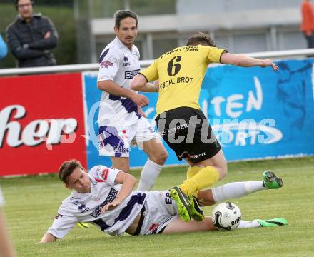 Fussball Regionalliga. SAK gegen Allerheiligen. Zdravko Koletnik,  (SAK), Marko Kocever (Allerheiligen). Welzenegg, am 13.5.2014.
Foto: Kuess
---
pressefotos, pressefotografie, kuess, qs, qspictures, sport, bild, bilder, bilddatenbank