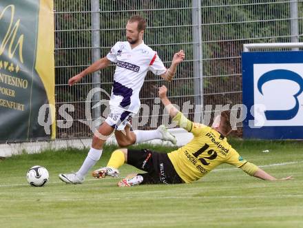 Fussball Regionalliga. SAK gegen Allerheiligen. Marjan Kropiunik, (SAK),  Andrej Prejac (Allerheiligen). Welzenegg, am 13.5.2014.
Foto: Kuess
---
pressefotos, pressefotografie, kuess, qs, qspictures, sport, bild, bilder, bilddatenbank