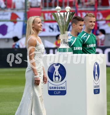 Fussball. OEFB Samsung Cup. Finale. Red Bull Salzburg gegen SKN St. Poelten. Jasmin Ouschan. Klagenfurt, 18.6.2014.
Foto: Kuess
---
pressefotos, pressefotografie, kuess, qs, qspictures, sport, bild, bilder, bilddatenbank