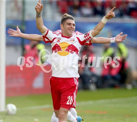 Fussball. OEFB Samsung Cup. Finale. Red Bull Salzburg gegen SKN St. Poelten. Torjubel Soriano Casas Jonatan (Salzburg). Klagenfurt, 18.6.2014.
Foto: Kuess
---
pressefotos, pressefotografie, kuess, qs, qspictures, sport, bild, bilder, bilddatenbank