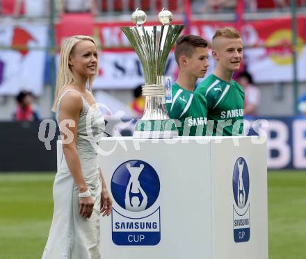 Fussball. OEFB Samsung Cup. Finale. Red Bull Salzburg gegen SKN St. Poelten. Jasmin Ouschan. Klagenfurt, 18.6.2014.
Foto: Kuess
---
pressefotos, pressefotografie, kuess, qs, qspictures, sport, bild, bilder, bilddatenbank