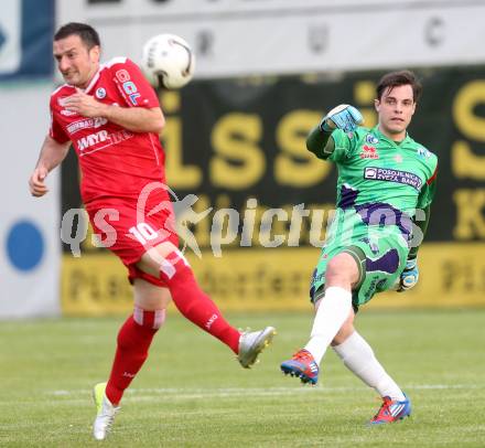 Fussball Regionalliga. SAK gegen Vorwaerts Steyr. Marcel Reichmann, (SAK), Rade Djokic  (Steyr). Welzenegg, am 23.5.2014.
Foto: Kuess
---
pressefotos, pressefotografie, kuess, qs, qspictures, sport, bild, bilder, bilddatenbank