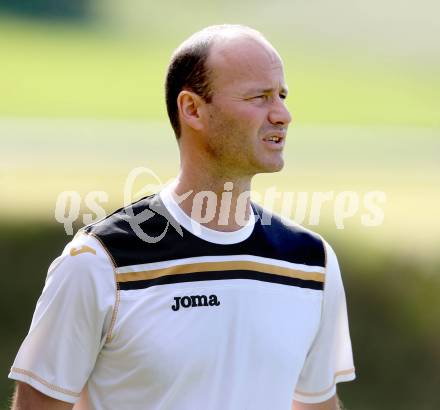 Fussball Kaerntner Liga. Koettmannsdorf gegen St. Veit. Trainer Mario Udo Wurzer (St.Veit). Koettmannsdorf, 25.5.2014.
Foto: Kuess
---
pressefotos, pressefotografie, kuess, qs, qspictures, sport, bild, bilder, bilddatenbank