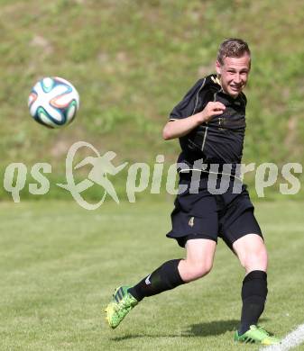 Fussball Kaerntner Liga. Koettmannsdorf gegen St. Veit. Mathias Tschofen (Koettmannsdorf). Koettmannsdorf, 25.5.2014.
Foto: Kuess
---
pressefotos, pressefotografie, kuess, qs, qspictures, sport, bild, bilder, bilddatenbank