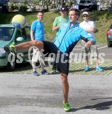 Schi Nordisch. Schispringen. Training OESV Nationalteam. Gregor Schlierenzauer, Andreas Widhoelzl, Heinz Kuttin. Villacher Alpenarena, am 27.5.2014.
Foto: Kuess
---
pressefotos, pressefotografie, kuess, qs, qspictures, sport, bild, bilder, bilddatenbank