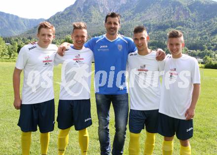 Fussball 2. KLasse C. Daniel Apachou, Thomas Roetzer, Trainer Thomas Begusch, Benjamin Niederdorfer, Thomas Schmautz (DSG Ferlach). Unterbergen, am 29.5.2014. 
Foto: Kuess
---
pressefotos, pressefotografie, kuess, qs, qspictures, sport, bild, bilder, bilddatenbank