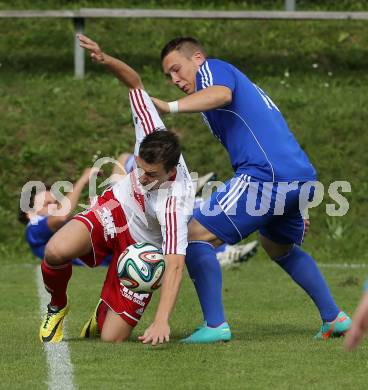 Fussball Unterliga Ost. Ludmannsdorf gegen Glanegg. Patrick Quantschnig(Ludmannsdorf), Andreas Bernhard Schritliser (Glanegg). Ludmannsdorf, am 29.5.2014.
Foto: Kuess
---
pressefotos, pressefotografie, kuess, qs, qspictures, sport, bild, bilder, bilddatenbank