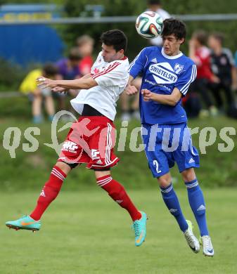 Fussball Unterliga Ost. Ludmannsdorf gegen Glanegg. Fabio Csyz(Ludmannsdorf), Jakob Stippernitz (Glanegg). Ludmannsdorf, am 29.5.2014.
Foto: Kuess
---
pressefotos, pressefotografie, kuess, qs, qspictures, sport, bild, bilder, bilddatenbank