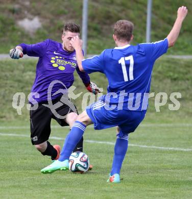 Fussball Unterliga Ost. Ludmannsdorf gegen Glanegg. Juergen Zedlacher(Ludmannsdorf), Andreas Warmuth (Glanegg). Ludmannsdorf, am 29.5.2014.
Foto: Kuess
---
pressefotos, pressefotografie, kuess, qs, qspictures, sport, bild, bilder, bilddatenbank