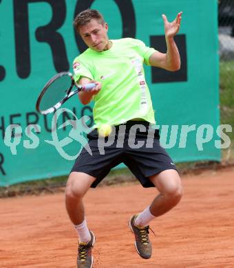 Tennis. Bundesliga Herren, Sportunion Klagenfurt 1 gegen SGS Spittal an der Drau 1.  Victor Crivoi (Spittal). Klagenfurt, am 31.5.2014.
Foto: Kuess
---
pressefotos, pressefotografie, kuess, qs, qspictures, sport, bild, bilder, bilddatenbank