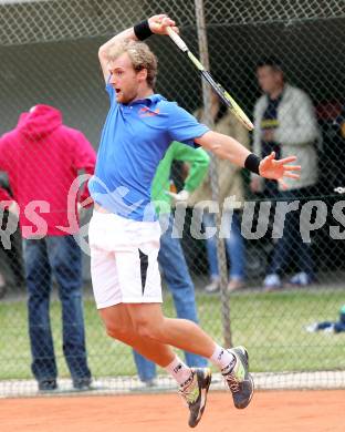 Tennis. Bundesliga Herren, Sportunion Klagenfurt 1 gegen SGS Spittal an der Drau 1.  Michael Linzer (Union). Klagenfurt, am 31.5.2014.
Foto: Kuess
---
pressefotos, pressefotografie, kuess, qs, qspictures, sport, bild, bilder, bilddatenbank