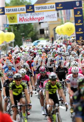 Radsport. Grand Prix Suedkaernten. Start. Voelkermarkt, am 1.6.2014.
Foto: Kuess
---
pressefotos, pressefotografie, kuess, qs, qspictures, sport, bild, bilder, bilddatenbank