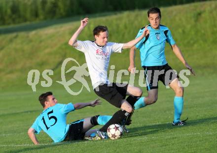 Fussball. 2. Klasse B. Drautal 1b gegen St. Egyden. Valentin Josef Smole, Kemal Zobic, (Drautal), Christoph Schellander  (St. Egyden). Feistritz/Drau, am 6.6.2014.
Foto: Kuess
---
pressefotos, pressefotografie, kuess, qs, qspictures, sport, bild, bilder, bilddatenbank