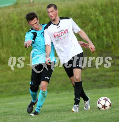 Fussball. 2. Klasse B. Drautal 1b gegen St. Egyden. Valentin Josef Smole,  (Drautal),  Jure Zeljak (St. Egyden). Feistritz/Drau, am 6.6.2014.
Foto: Kuess
---
pressefotos, pressefotografie, kuess, qs, qspictures, sport, bild, bilder, bilddatenbank