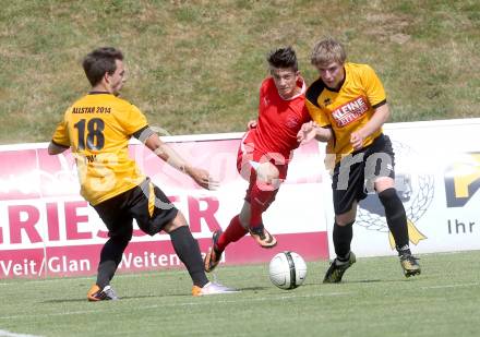 Fussball Nachwuchs. Unter 16. U16 Oberes Play off gegen U16 Akademie. Fabio Tilli (VSV), David Krug (Tristach), Lukas Hausott (Austria). St. Veit, am 21.6.2014.
Foto: Kuess
---
pressefotos, pressefotografie, kuess, qs, qspictures, sport, bild, bilder, bilddatenbank