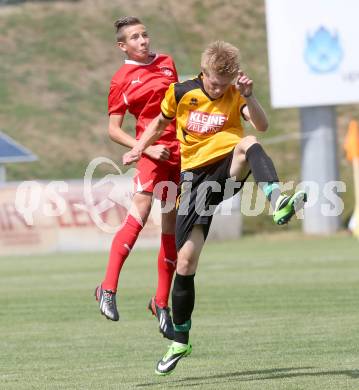 Fussball Nachwuchs. Unter 16. U16 Oberes Play off gegen U16 Akademie. Stefan Brunner (ATSV Wolfsberg, Fabian Moritz (Velden). St. Veit, am 21.6.2014.
Foto: Kuess
---
pressefotos, pressefotografie, kuess, qs, qspictures, sport, bild, bilder, bilddatenbank