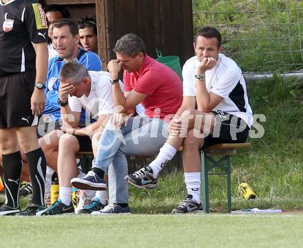 Fussball Bundesliga. Testspiel. RZ Pellets WAC gegen SV Kapfenberg.  Trainerbank WAC. Tormanntrainer Adi Prescher, Co-Trainer Nastl, Trainer Dietmar Kuehbauer, Co-Trainer Hannes Jochum (WAC). Bad St. Leonhard, am 27.6.2014.
Foto: Kuess
---
pressefotos, pressefotografie, kuess, qs, qspictures, sport, bild, bilder, bilddatenbank