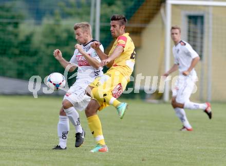 Fussball Bundesliga. Testspiel. RZ Pellets WAC gegen SV Kapfenberg.  Manuel Kerhe, Gernot Suppan (WAC). Bad St. Leonhard, am 27.6.2014.
Foto: Kuess
---
pressefotos, pressefotografie, kuess, qs, qspictures, sport, bild, bilder, bilddatenbank