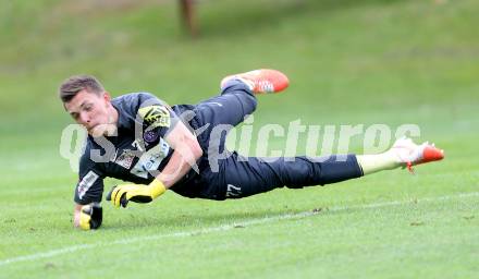 Fussball Bundesliga. Testspiel. FK Austria Wien gegen FC Dinamo Moskau.  Tino Casali (Austria). Seeboden, am 2.7.2014.
Foto: Kuess

---
pressefotos, pressefotografie, kuess, qs, qspictures, sport, bild, bilder, bilddatenbank