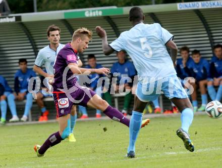 Fussball Bundesliga. Testspiel. FK Austria Wien gegen FC Dinamo Moskau.  Alexander Gruenwald, (Austria), Franku Duglas  (Moskau). Seeboden, am 2.7.2014.
Foto: Kuess

---
pressefotos, pressefotografie, kuess, qs, qspictures, sport, bild, bilder, bilddatenbank