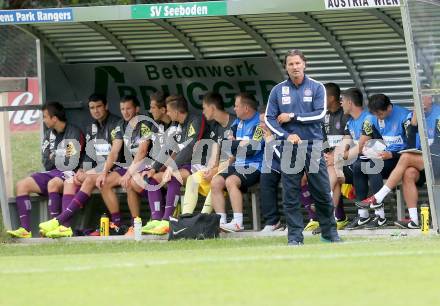 Fussball Bundesliga. Testspiel. FK Austria Wien gegen FC Dinamo Moskau.  Spielerbank, Trainer Gerald Baumgartner (Austria). Seeboden, am 2.7.2014.
Foto: Kuess

---
pressefotos, pressefotografie, kuess, qs, qspictures, sport, bild, bilder, bilddatenbank