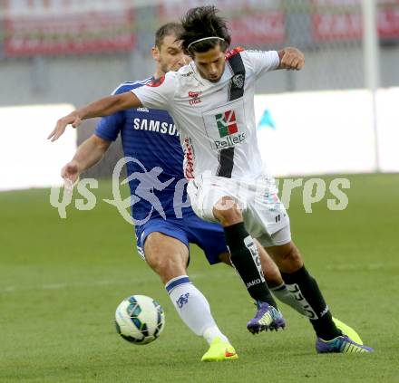 Fussball Testspiel. RZ Pellets WAC gegen Chelsea FC.  Jacobo,  (WAC), Branislav Ivanovic (Chelsea). Klagenfurt, am 23.7.2014.
Foto: Kuess
---
pressefotos, pressefotografie, kuess, qs, qspictures, sport, bild, bilder, bilddatenbank