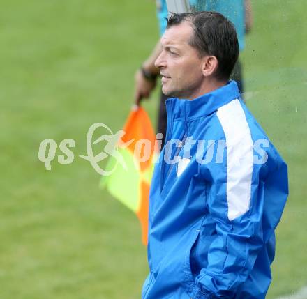 Fussball Kaerntner Liga. Koettmannsdorf gegen SV Spittal. Trainer Rudi Perz (Koettmannsdorf). Koettmannsdorf, am 27.7.2014.
Foto: Kuess
---
pressefotos, pressefotografie, kuess, qs, qspictures, sport, bild, bilder, bilddatenbank