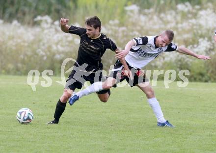 Fussball Kaerntner Liga. Koettmannsdorf gegen SV Spittal. Jakob Orgonyi, (Koettmannsdorf), Christian Krieber (Spittal). Koettmannsdorf, am 27.7.2014.
Foto: Kuess
---
pressefotos, pressefotografie, kuess, qs, qspictures, sport, bild, bilder, bilddatenbank