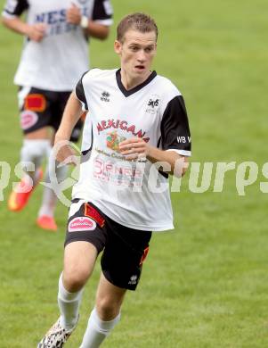 Fussball Kaerntner Liga. Koettmannsdorf gegen SV Spittal. Daniel Urbas, (Spittal). Koettmannsdorf, am 27.7.2014.
Foto: Kuess
---
pressefotos, pressefotografie, kuess, qs, qspictures, sport, bild, bilder, bilddatenbank