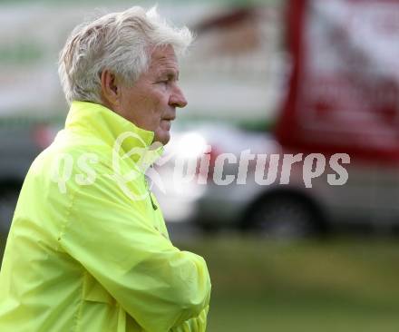 Fussball. Unterliga Ost. SG Magdalensberg/Eberndorfer AC gegen SPG FC Poggersdorf KM.  Trainer Alois Jagodic  (Poggersdorf). Pischeldorf, am 26.7.2014.
Foto: Kuess
---
pressefotos, pressefotografie, kuess, qs, qspictures, sport, bild, bilder, bilddatenbank